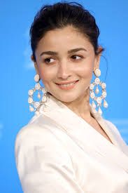 Housefull 4 Hots vs Alia Bhatt - 2